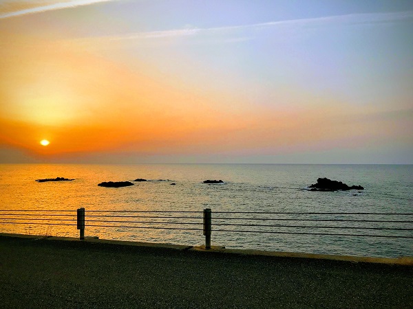新潟県　日本海の夕日