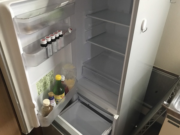 旅の前の冷蔵庫